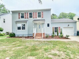 443 Sonora Dr in Hampton, VA - Building Photo