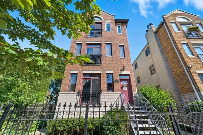 property at 119 N Mozart St