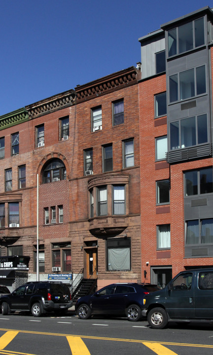 751 St Nicholas Ave in New York, NY - Foto de edificio