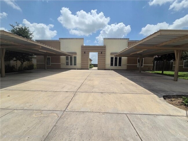 property at 2010 Garden Ridge Dr