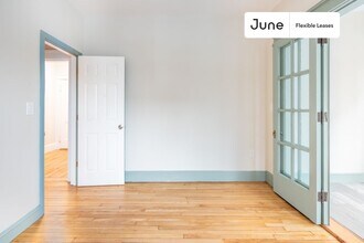 100 Washington St, Unit 1 in Boston, MA - Building Photo - Building Photo