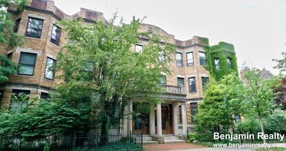 45 Mason Ter, Unit 1 in Brookline, MA - Building Photo - Building Photo