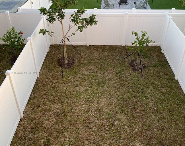 2624 SE 19th St in Homestead, FL - Foto de edificio - Building Photo