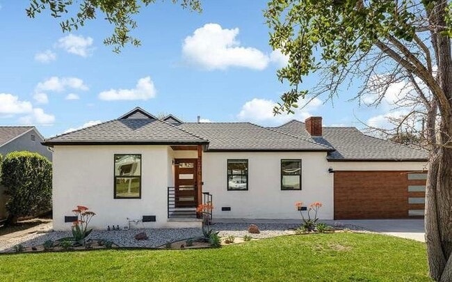 property at 3270 Hermanos St