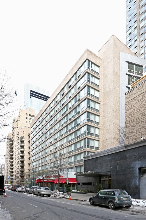 The Phillips Club in New York, NY - Building Photo