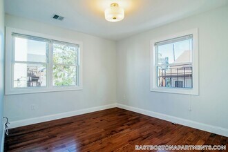 108 Maverick St in Boston, MA - Building Photo - Building Photo