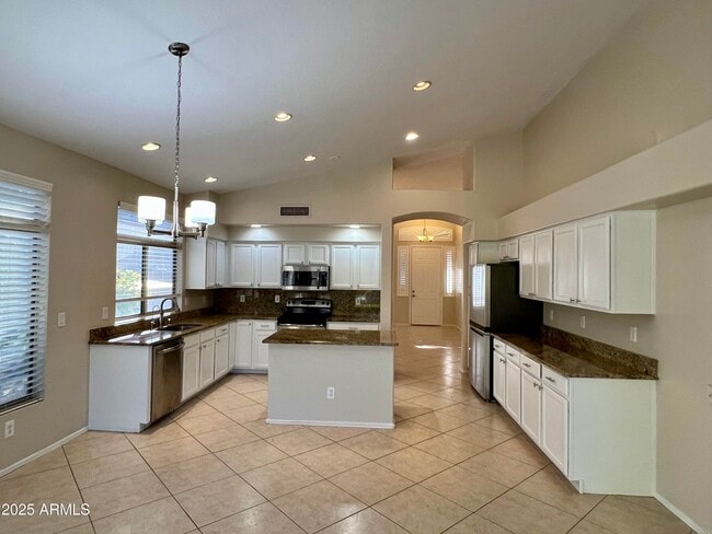 23603 North 21st Pl in Phoenix, AZ - Building Photo - Building Photo