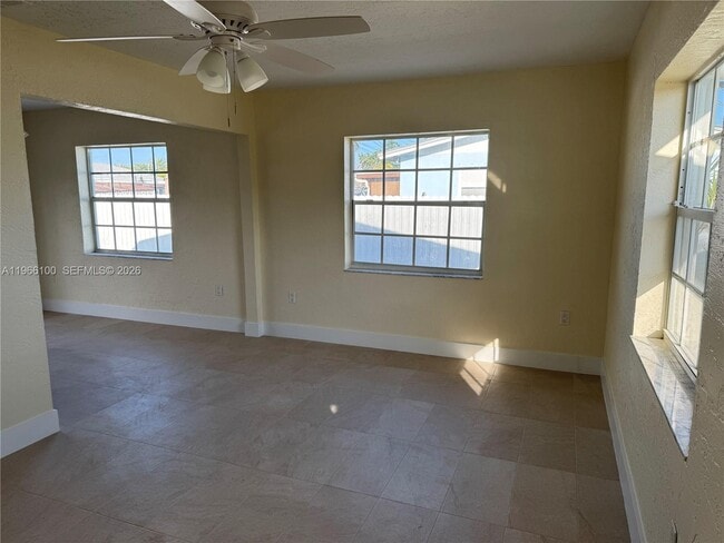 16765 SW 301st St in Homestead, FL - Building Photo - Building Photo