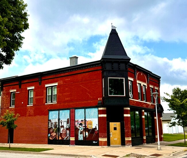 830 Vine St, Unit 830
