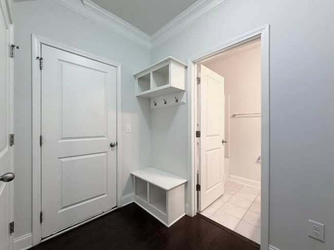 7336 Birchshire Dr in Raleigh, NC - Foto de edificio - Building Photo