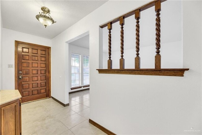 16 N 17th St in McAllen, TX - Building Photo - Building Photo