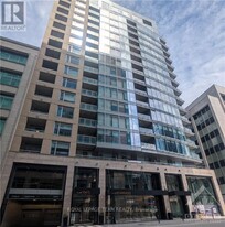 101-1101 Queen St