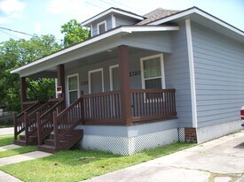 2320 Chapman St, Unit 2320 in Houston, TX - Building Photo