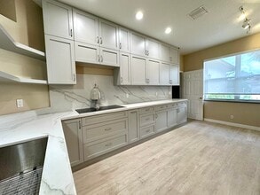 5791 Island Reach Ln in Boynton Beach, FL - Building Photo - Building Photo