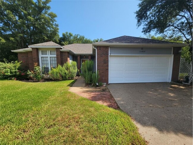13406 Briar Hollow Dr