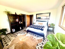 10 Maybeck Twin Dr, Unit A in Berkeley, CA - Building Photo