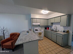 709 Tays St in El Paso, TX - Building Photo - Building Photo