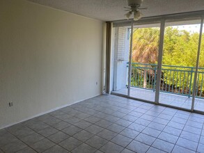3675 Seaside Dr in Key West, FL - Building Photo - Building Photo