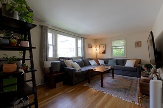 89 Brayton Rd in Boston, MA - Building Photo - Building Photo