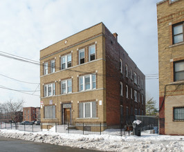 Bedford Gardens in Hartford, CT - Building Photo - Building Photo