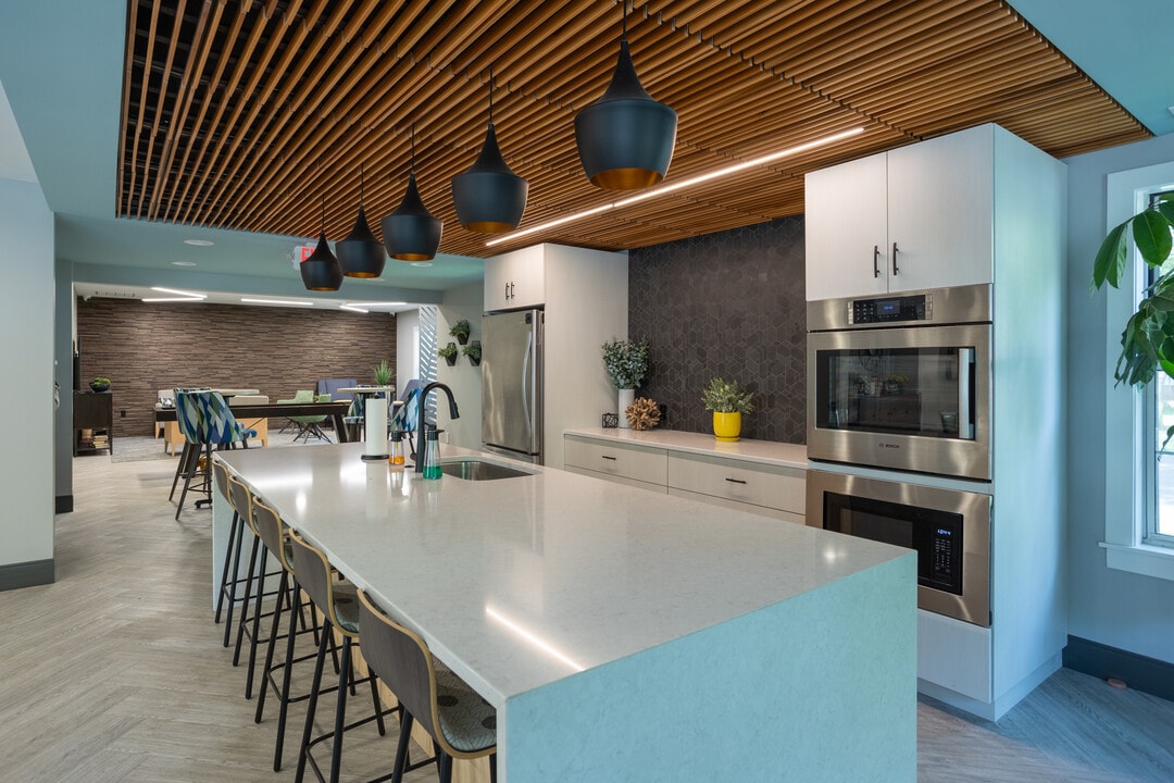 Maple Lane Apartments in Elkhart, IN - Building Photo