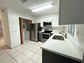 6150 SW 130th Ave in Miami, FL - Building Photo - Building Photo