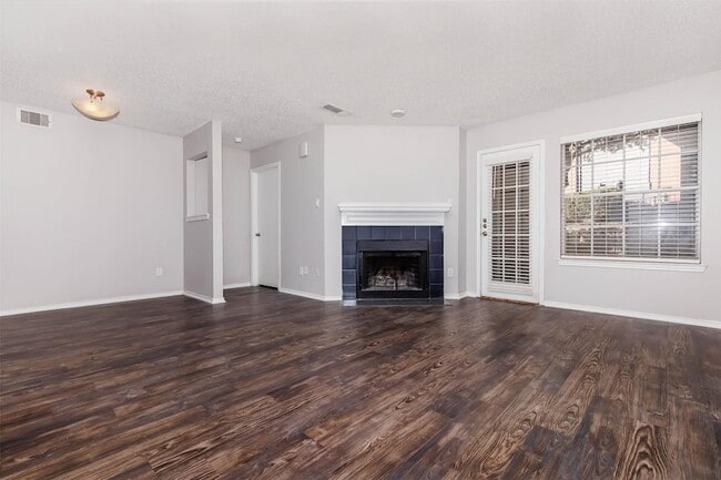 8301 Boat Club Rd, Unit 1214 in Fort Worth, TX - Building Photo - Building Photo