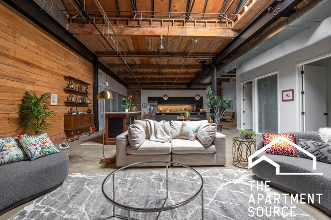 3134 W Carroll Ave in Chicago, IL - Building Photo - Building Photo