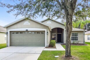 4013 Constantine Loop in Wesley Chapel, FL - Building Photo