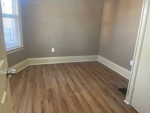 1002 River St in Boston, MA - Building Photo - Building Photo