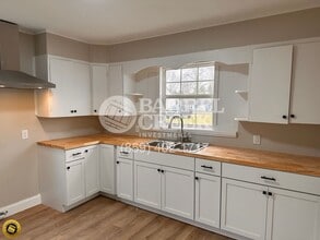 4776 Hustonville Rd in Danville, KY - Building Photo - Building Photo