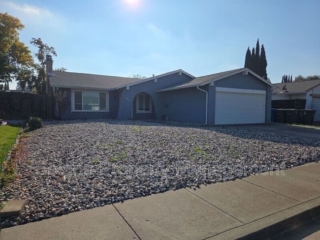 202 Richard Pl in Vacaville, CA - Building Photo - Building Photo