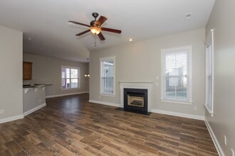 9819 Grier Springs Ln in Charlotte, NC - Building Photo - Building Photo