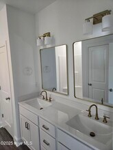 813A Sarah Rebecca Dr in Greenville, NC - Building Photo - Building Photo