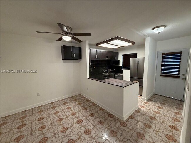 1245 Pennsylvania Ave in Miami Beach, FL - Building Photo - Building Photo