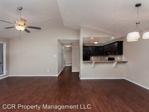 1891 Tryon Dr in Fayetteville, NC - Foto de edificio - Building Photo