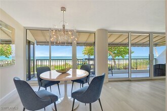2357 Gulf Shore Blvd N in Naples, FL - Building Photo - Building Photo