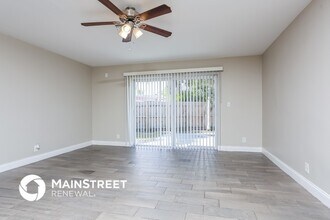 421 SW 64th Terrace in Margate, FL - Foto de edificio - Building Photo