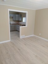 545 Tronolone Pl, Unit 1