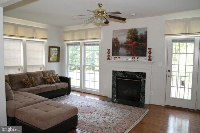 12423 Falconbridge Dr in North Potomac, MD - Building Photo - Building Photo
