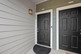 12166 Metric Blvd in Austin, TX - Building Photo - Building Photo