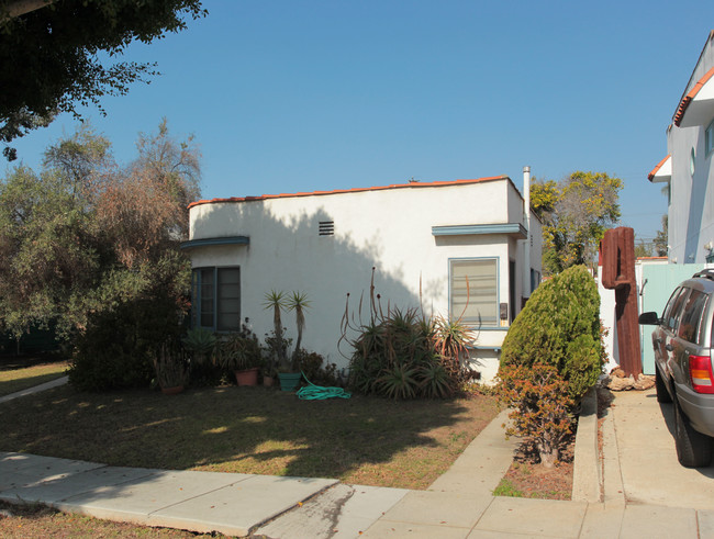 833 Pearl St in Santa Monica, CA - Building Photo - Building Photo