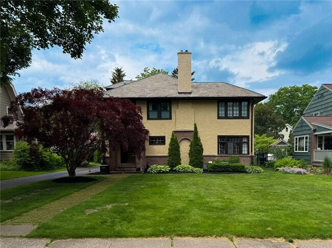 property at 299 Beresford Rd
