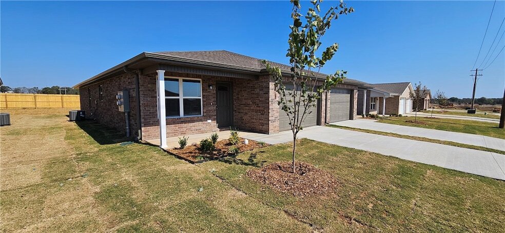 514 NW 69th Ave in Bentonville, AR - Foto de edificio