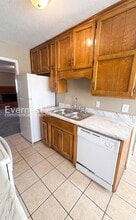 387 Jamestown Manor Dr in Gardendale, AL - Building Photo - Building Photo