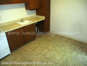 5022 Riverton Ave in Los Angeles, CA - Building Photo - Building Photo