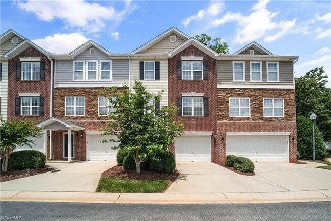 property at 4 Dunlevy Way