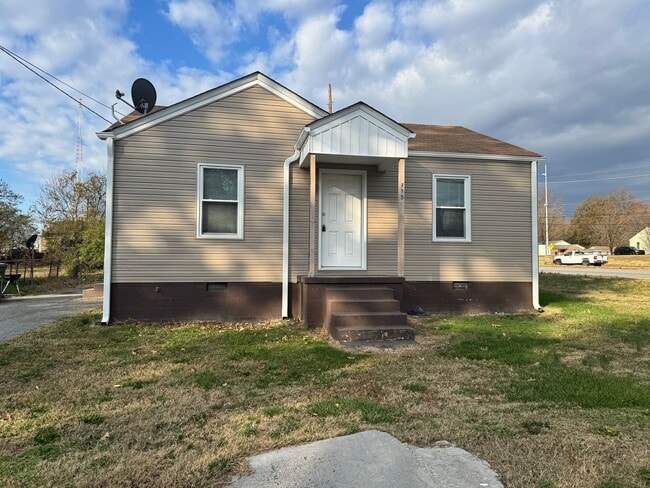 property at 715 Mcpherson St