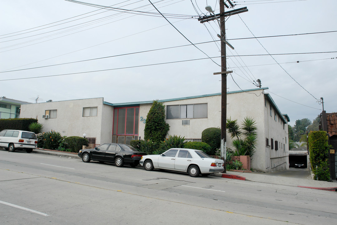 2365 Glendale Blvd in Los Angeles, CA - Building Photo