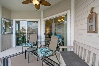 12800 Melville Dr in Montgomery, TX - Foto de edificio - Building Photo